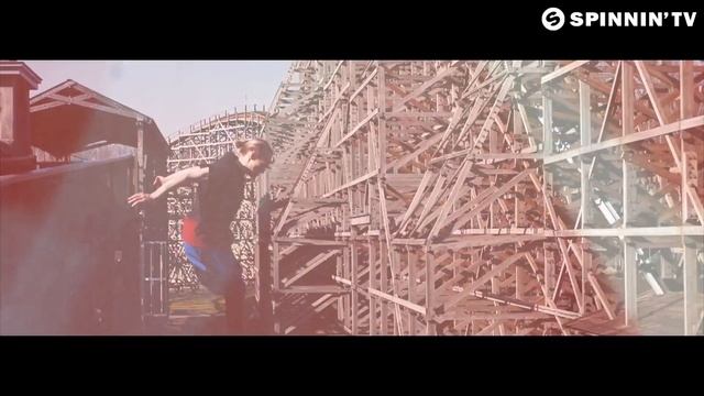 Lucas & Steve - Fearless (Official Music Video)