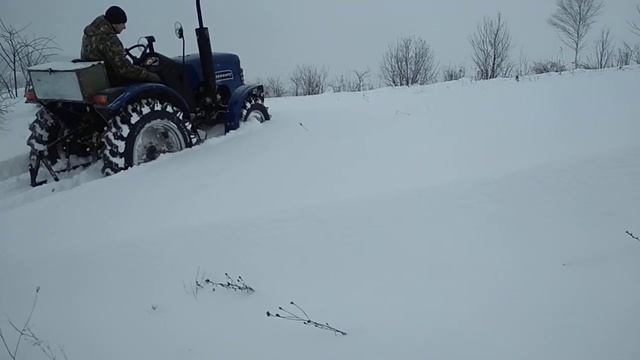 трактор дтз 5244hpx по снігу 2 смотреть онлайн