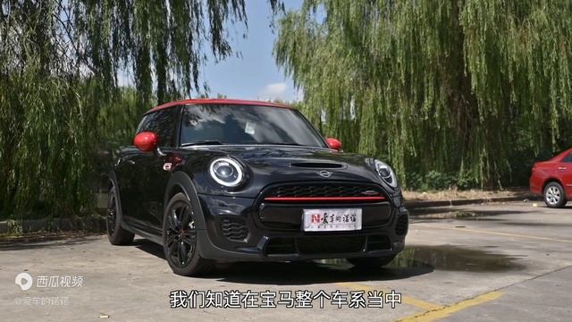 【诺诺淘车报告】看参数就说MINI JCW不给力，那真是没开过JCW啊！ смотреть онлайн
