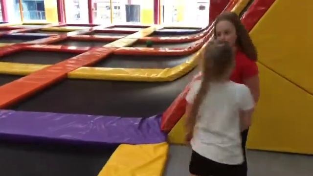 Sky-каникулы в спортивно-развлекательном парке "НЕБО" смотреть онлайн