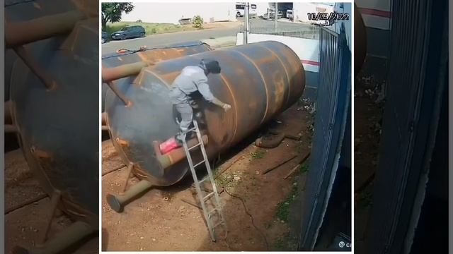 VID-20250411-WA0003.mp4 смотреть онлайн