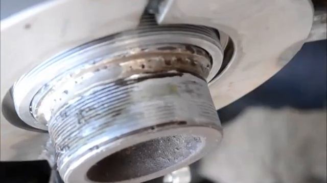 Нарезание резьбы на оси SAF