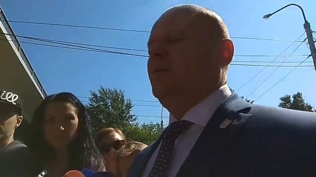 Мэрия Красноярска возьмёт в лизинг около сотни единиц коммунальной техники смотреть онлайн