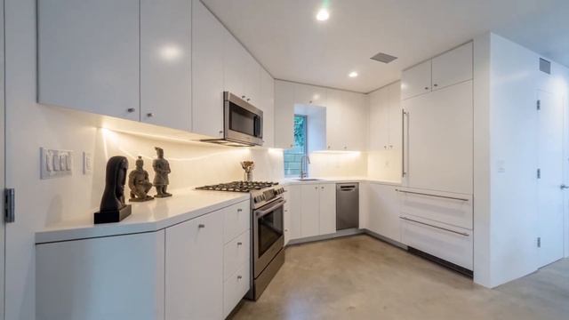 Оригинальный жилой дом, Лос-Анджелес, США. Original residential building, Los Angeles, USA смотреть онлайн