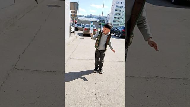 1000008101.mp4 смотреть онлайн