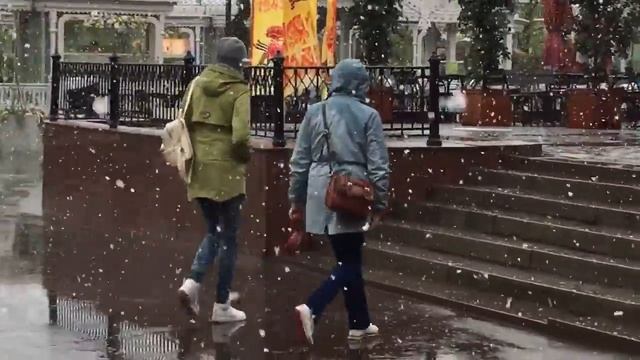 Снег в Москве в мае смотреть онлайн