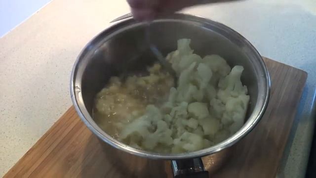 Cauliflower Bacon and Leek Mash (Low Carb / Paleo) Side Dish смотреть онлайн
