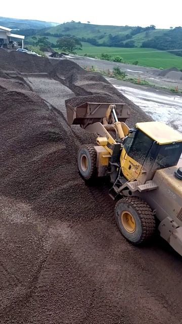 Controle de produção de BGS/BGTC em usina смотреть онлайн