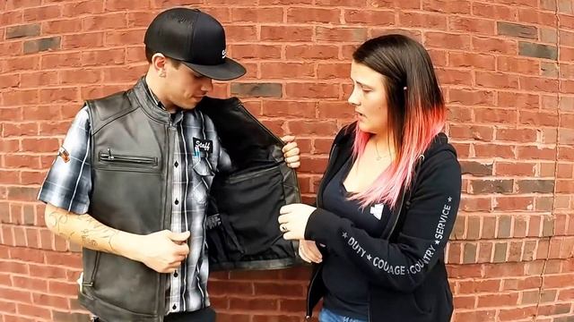 Passing Link Vest - Kory and Harley смотреть онлайн