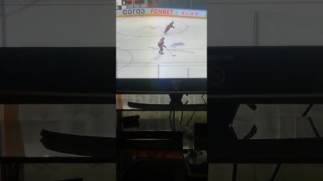 хоккей кхл/Локомотив Трактор!!! смотреть онлайн