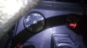 Работаем вдвоём на лесозаготовке. МтЗ-82.1 не едет. Много снега.