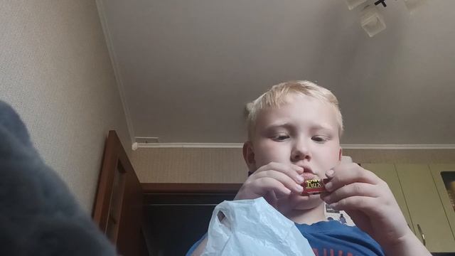 сладкий мешок и 10 рублей? смотреть онлайн