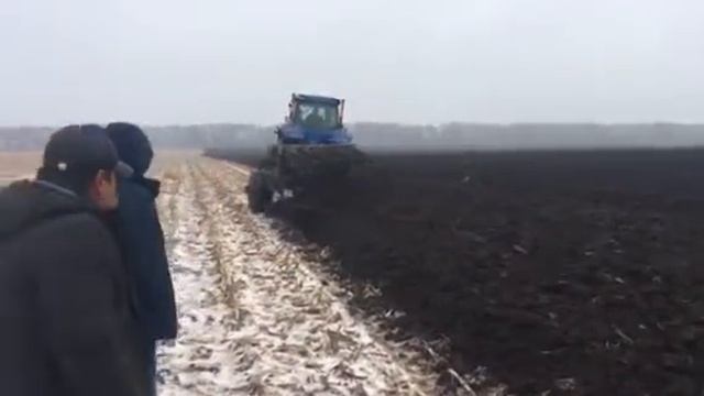 Днепрошина: испытания 520/85R42 (20.8R42) смотреть онлайн