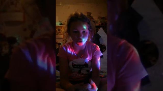 Мой новый сквиши пончик.