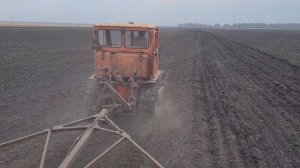 Посевная на Т-4А Алтаец.