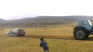 ЛУЧШАЯ ПОДБОРКА ВИДЕО  ПЕРЕТЯГИВАНИЕ ТРАКТОРОВ И ДРУГОЙ ТЕХНИКИ