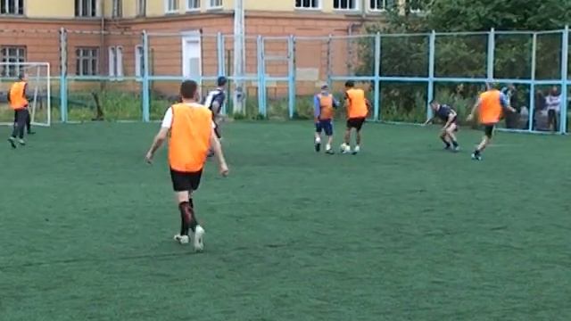 Финал первенства Новокузнецка по минифутболу 2014 смотреть онлайн