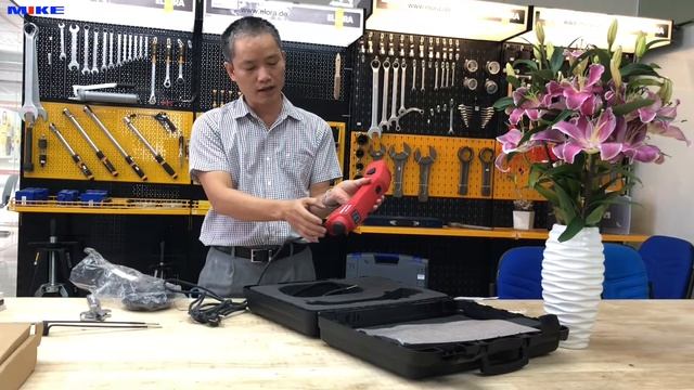 Máy gia nhiệt cầm tay BETEX iDuctor 2, vòng bi, bạc. смотреть онлайн