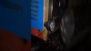 Замениль радиатор от 1523 на тракторе 1221