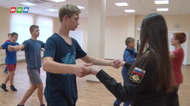 Аты баты с Юлией Розенберг от 06 11 2016 Нахимовцы смотреть онлайн