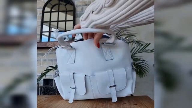 Женская сумка Dakkotta из натуральной кожи с накладными карманами смотреть онлайн