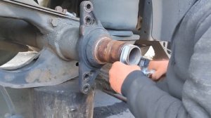 Восстановление резьбы на осях полуприцепах