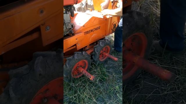 Траншеекопатель Yanmar trencher смотреть онлайн