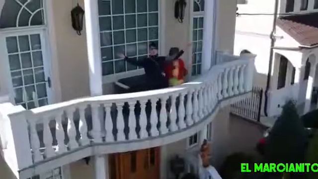 FLAMINGO STAR - VÍDEOCLIP LOQUENDO