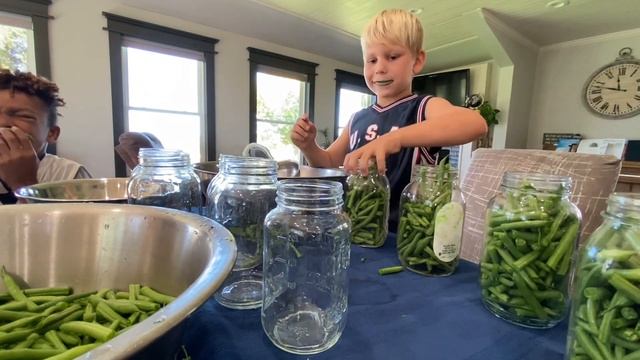 Canning Green Beans that ‘STAY GREEN!!!’ смотреть онлайн