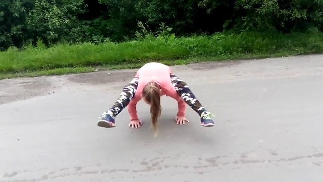 Гімнастичні елементи які навчилася робити за 4 місяці! / ЯРИНА NICE смотреть онлайн