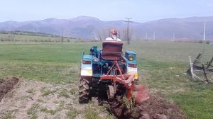 Трактор Дт-20 Работа на полето