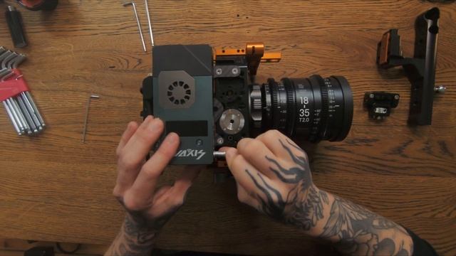 RED Komodo 6K Setup Build 2021 смотреть онлайн