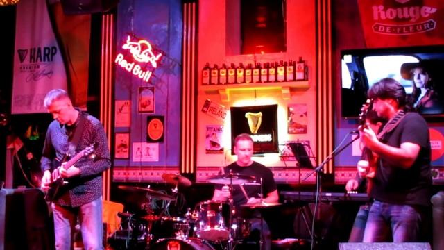 AC/DC - Highway to hell Cover смотреть онлайн