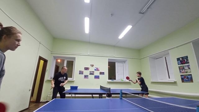 Учимся делать накат справа🏓 смотреть онлайн