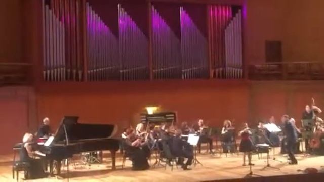 Соло с Камерным оркестром смотреть онлайн