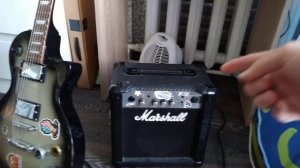 Комбик Marshall MG10CF. Основоположник звука металлики, прородитель трэша. Непроплаченный обзор.