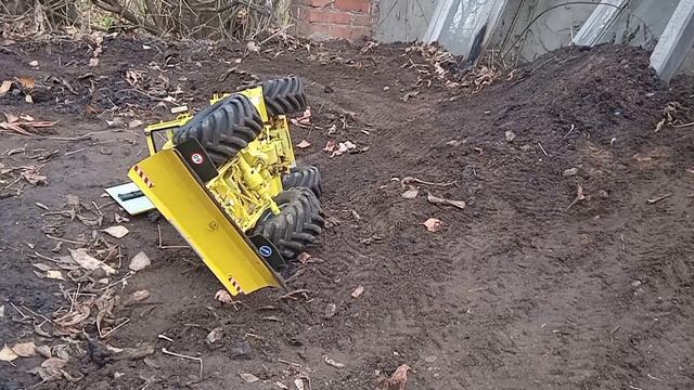 к-700 перевернулся берём уклон 90° к 700 и т-150