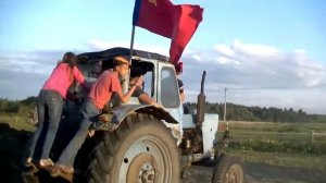 Песня Едим едим в соседние село на дискотеку