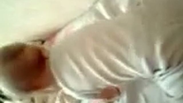 ребенку 7 месяцев!!!