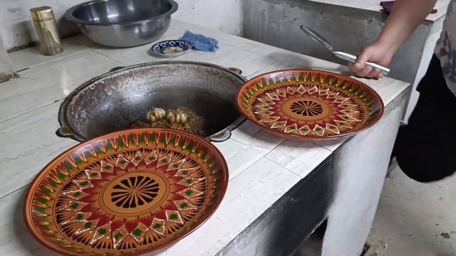 Узбекистан.Чайханский черный плов и казан кабоб.2024