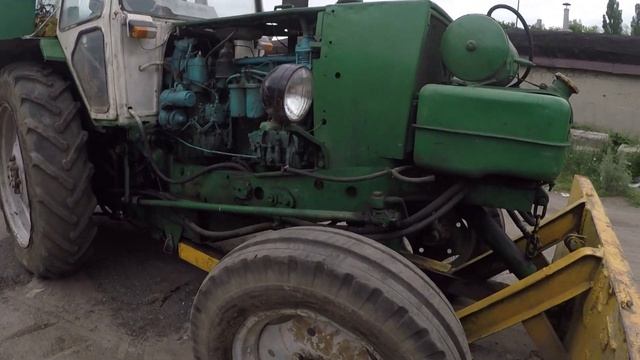 Купил экскаватор ЮМЗ