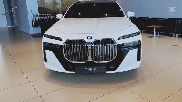 BMW 7 Series 2025 обзор смотреть онлайн