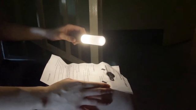 Hokolite Rechargeable LED Motion Sensor Closet Light In Wooden Texture смотреть онлайн