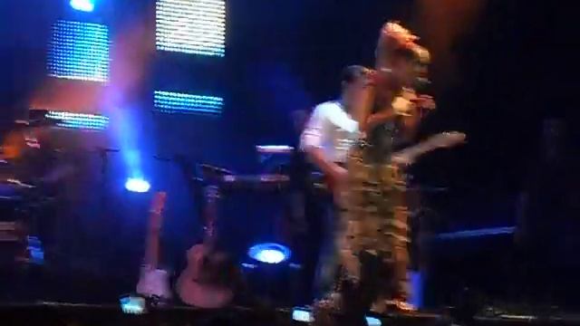 Quem Ama Não Deixa de Amar - B.Calypso - Sao Lourenco 2012 смотреть онлайн
