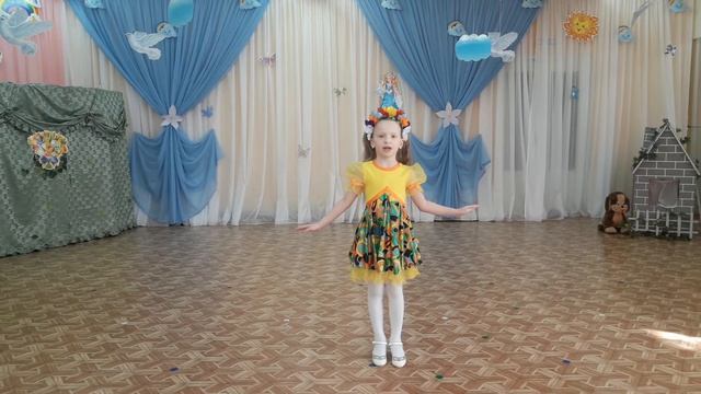 Ясабиева Рияна с песней "Кил син, язым" смотреть онлайн