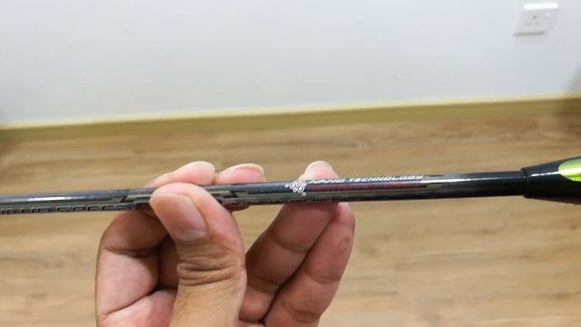 Badminton Racket Review : Yonex Nanospeed 8000