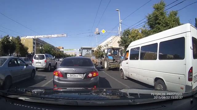 Гонки на тракторах смотреть онлайн