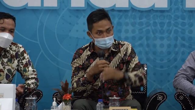 Kabar Bunda Niken: Anak Bermasalah itu Bagus смотреть онлайн