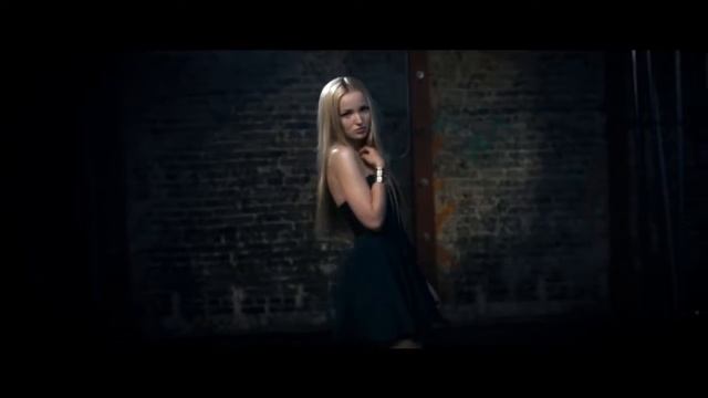 Dove Cameron and Ryan Mccartan - Glowing in the Dark смотреть онлайн