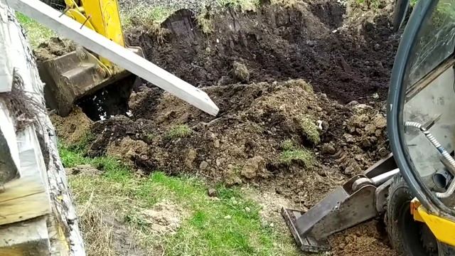 Строительство стоянки после того как засадили машину на передний мост. смотреть онлайн